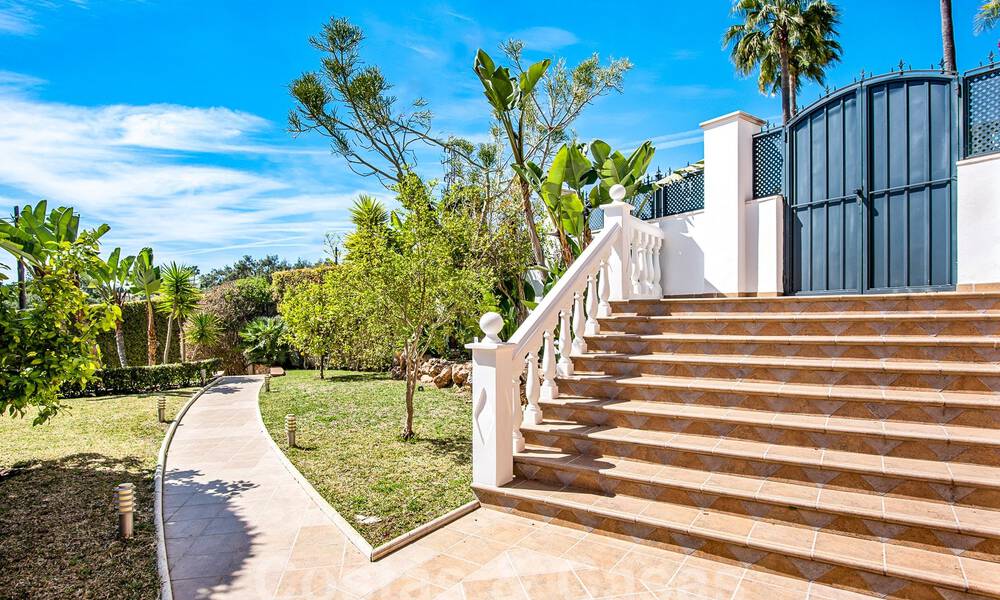 Charmante villa à vendre près de la plage d'Elviria à l'est du centre de Marbella 53936