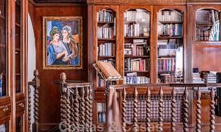 Elégante villa andalouse de luxe à vendre à deux pas de la plage dans l'urbanisation convoitée de Bahia de Marbella 51907 