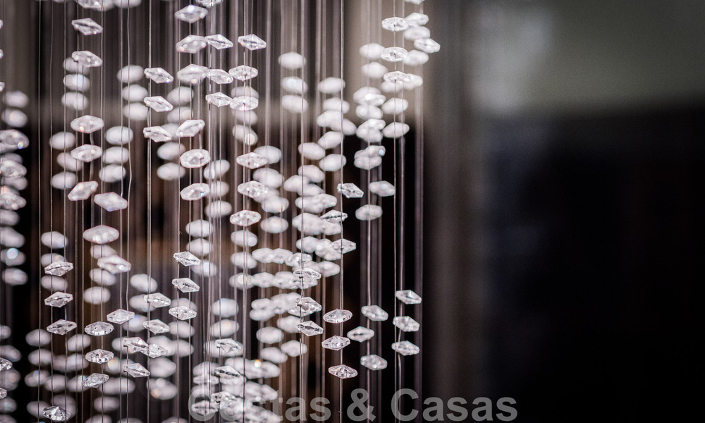 Majestueuse villa de luxe à vendre avec 7 chambres à coucher dans une urbanisation exclusive à l'est du centre de Marbella 51989