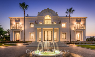 Majestueuse villa de luxe à vendre avec 7 chambres à coucher dans une urbanisation exclusive à l'est du centre de Marbella 51992 