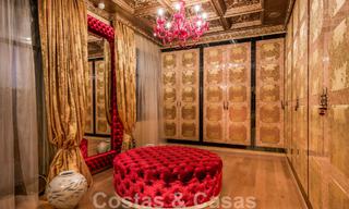 Majestueuse villa de luxe à vendre avec 7 chambres à coucher dans une urbanisation exclusive à l'est du centre de Marbella 51997 