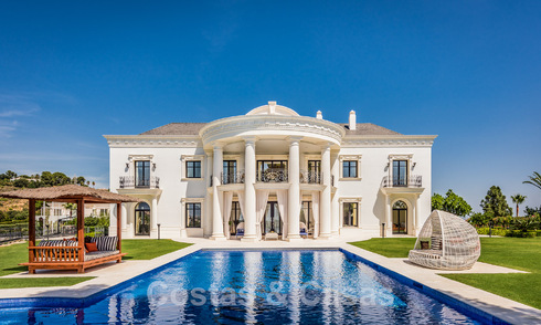 Majestueuse villa de luxe à vendre avec 7 chambres à coucher dans une urbanisation exclusive à l'est du centre de Marbella 52004
