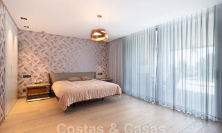 Villa moderne de luxe à vendre avec vue imprenable sur la mer dans un quartier exclusif de Benahavis - Marbella 53365 