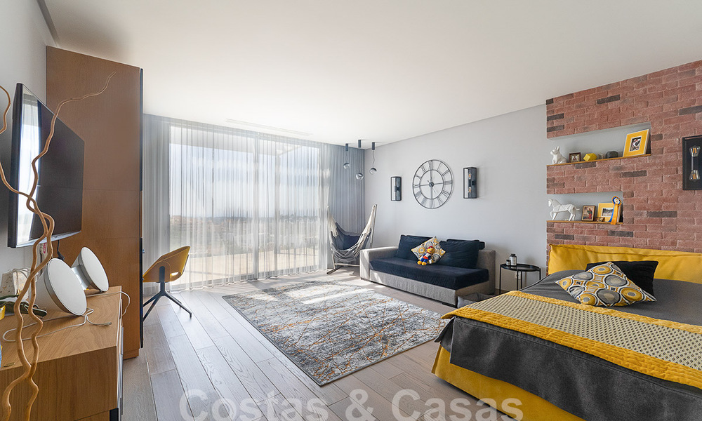 Villa moderne de luxe à vendre avec vue imprenable sur la mer dans un quartier exclusif de Benahavis - Marbella 53371