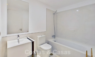 Appartement moderne avec 3 chambres dans un complexe de golf sur le nouveau Golden Mile entre Marbella et Estepona 53232 