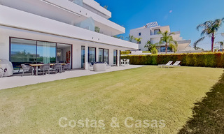 Appartement moderne avec 3 chambres dans un complexe de golf sur le nouveau Golden Mile entre Marbella et Estepona 53233 