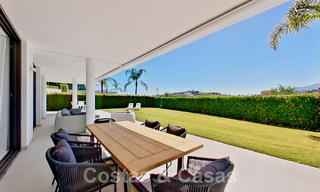 Appartement moderne avec 3 chambres dans un complexe de golf sur le nouveau Golden Mile entre Marbella et Estepona 53238 
