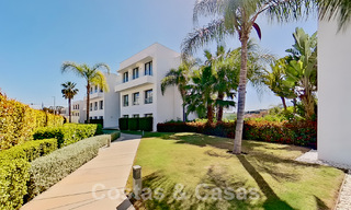 Appartement moderne avec 3 chambres dans un complexe de golf sur le nouveau Golden Mile entre Marbella et Estepona 53240 