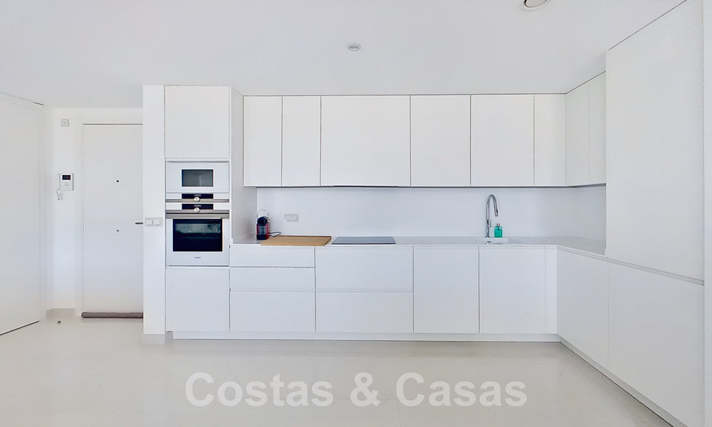 Appartement moderne avec 3 chambres dans un complexe de golf sur le nouveau Golden Mile entre Marbella et Estepona 53242