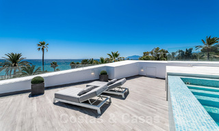 Villa de luxe neuve avec design architectural à vendre, en première ligne de plage à Los Monteros, Marbella 52333 
