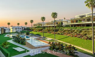 Nouveau projet d'appartements de prestige à vendre avec piscine privée à côté du terrain de golf à East Marbella 52425 