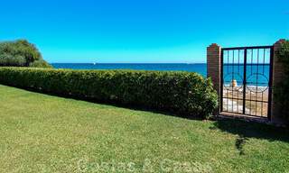 Villa en première ligne de plage à vendre, Marbella - Estepona 29611 