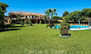Villa en première ligne de plage à vendre, Marbella - Estepona 29631 