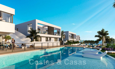 Maisons jumelées de style moderne à vendre à proximité de toutes les commodités à Mijas Costa 52813