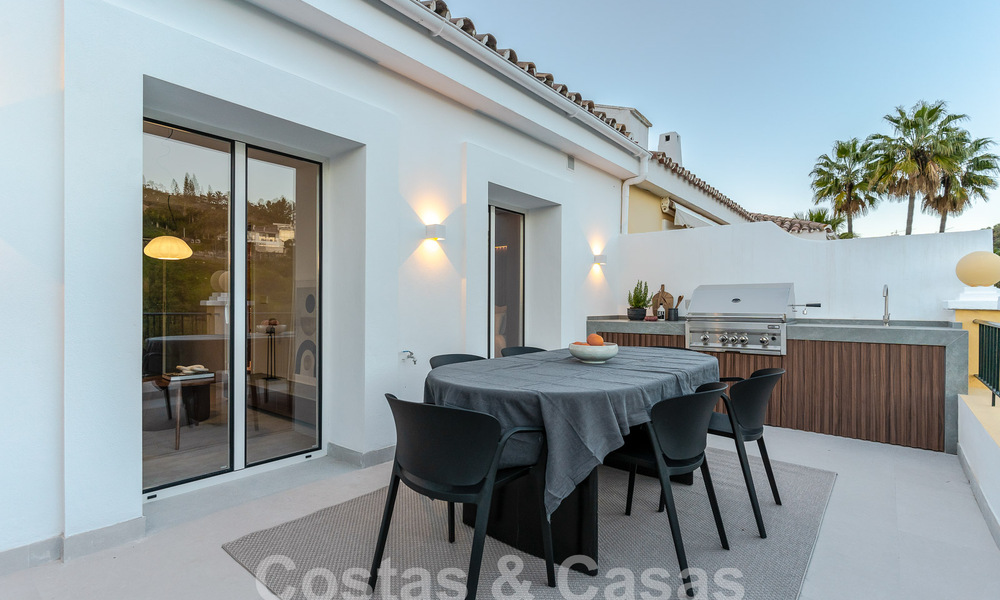 Appartement rénové de qualité à vendre avec vue sur les terrains de golf de La Quinta à Benahavis - Marbella 54353