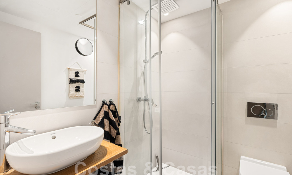 Magnifique penthouse contemporain à vendre avec une vue exceptionnelle sur la mer et à quelques pas de la plage à Fuengirola- Benalmadena, Costa del Sol 54286