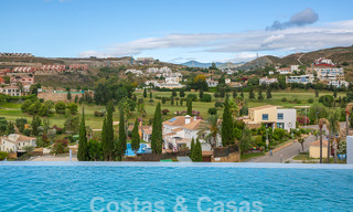 Villa de luxe moderniste à vendre avec vue magnifique sur la mer et le terrain de golf à Benahavis - Marbella 54464 