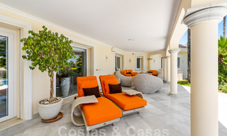 Villa méditerranéenne de luxe à vendre avec 6 chambres dans un environnement privilégié de golf dans la vallée de Nueva Andalucia, Marbella 53170 