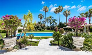 Villa méditerranéenne de luxe à vendre avec 6 chambres dans un environnement privilégié de golf dans la vallée de Nueva Andalucia, Marbella 53176 