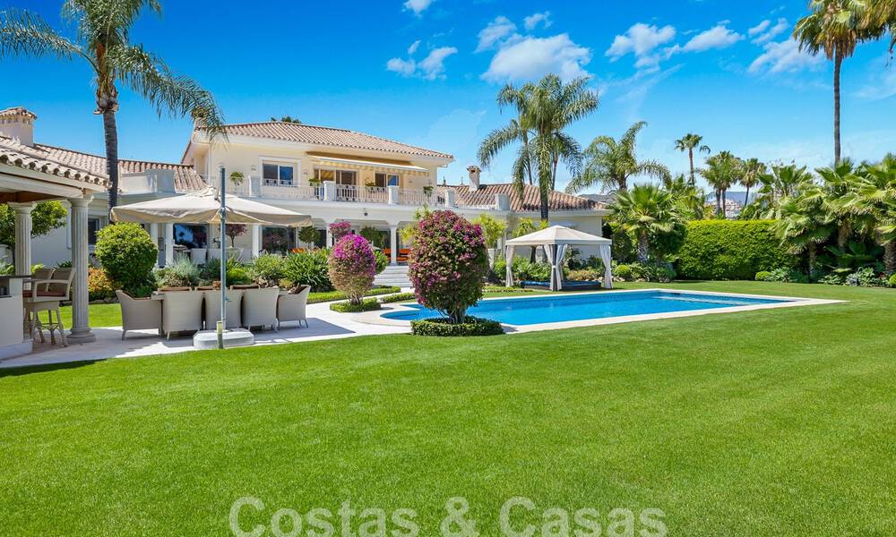 Villa méditerranéenne de luxe à vendre avec 6 chambres dans un environnement privilégié de golf dans la vallée de Nueva Andalucia, Marbella 53187