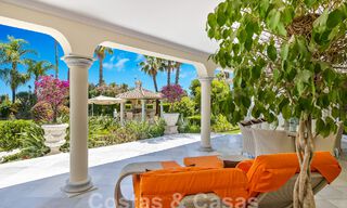 Villa méditerranéenne de luxe à vendre avec 6 chambres dans un environnement privilégié de golf dans la vallée de Nueva Andalucia, Marbella 53188 