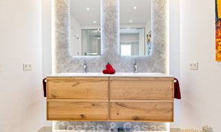 Villa méditerranéenne de luxe à vendre avec 6 chambres dans un environnement privilégié de golf dans la vallée de Nueva Andalucia, Marbella 53199 