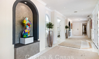 Villa méditerranéenne de luxe à vendre avec 6 chambres dans un environnement privilégié de golf dans la vallée de Nueva Andalucia, Marbella 53205 