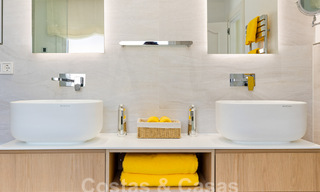 Villa méditerranéenne de luxe à vendre avec 6 chambres dans un environnement privilégié de golf dans la vallée de Nueva Andalucia, Marbella 53210 