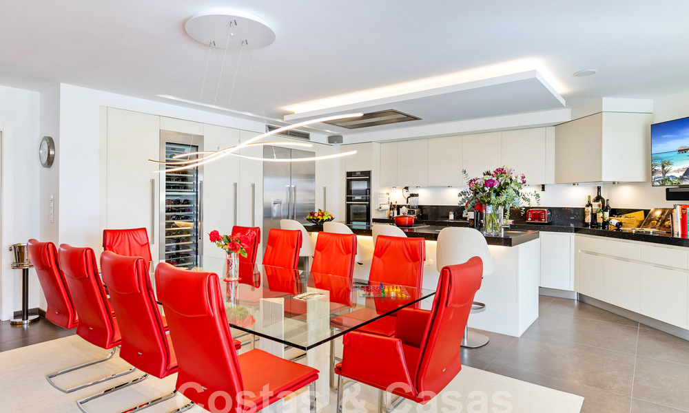 Villa méditerranéenne de luxe à vendre avec 6 chambres dans un environnement privilégié de golf dans la vallée de Nueva Andalucia, Marbella 53214