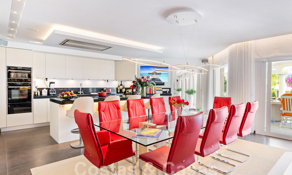Villa méditerranéenne de luxe à vendre avec 6 chambres dans un environnement privilégié de golf dans la vallée de Nueva Andalucia, Marbella 53215