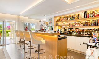 Villa méditerranéenne de luxe à vendre avec 6 chambres dans un environnement privilégié de golf dans la vallée de Nueva Andalucia, Marbella 53216 