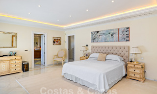 Villa méditerranéenne de luxe à vendre avec 6 chambres dans un environnement privilégié de golf dans la vallée de Nueva Andalucia, Marbella 53217 