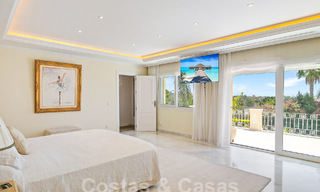 Villa méditerranéenne de luxe à vendre avec 6 chambres dans un environnement privilégié de golf dans la vallée de Nueva Andalucia, Marbella 53218 