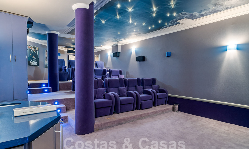 Villa méditerranéenne de luxe à vendre avec 6 chambres dans un environnement privilégié de golf dans la vallée de Nueva Andalucia, Marbella 53229