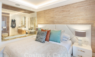 Penthouse supérieur de front de mer à vendre avec vue frontale sur la mer à Puente Romano sur le Golden Mile de Marbella 52900 