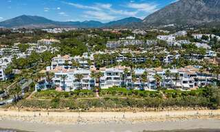 Penthouse supérieur de front de mer à vendre avec vue frontale sur la mer à Puente Romano sur le Golden Mile de Marbella 52908 