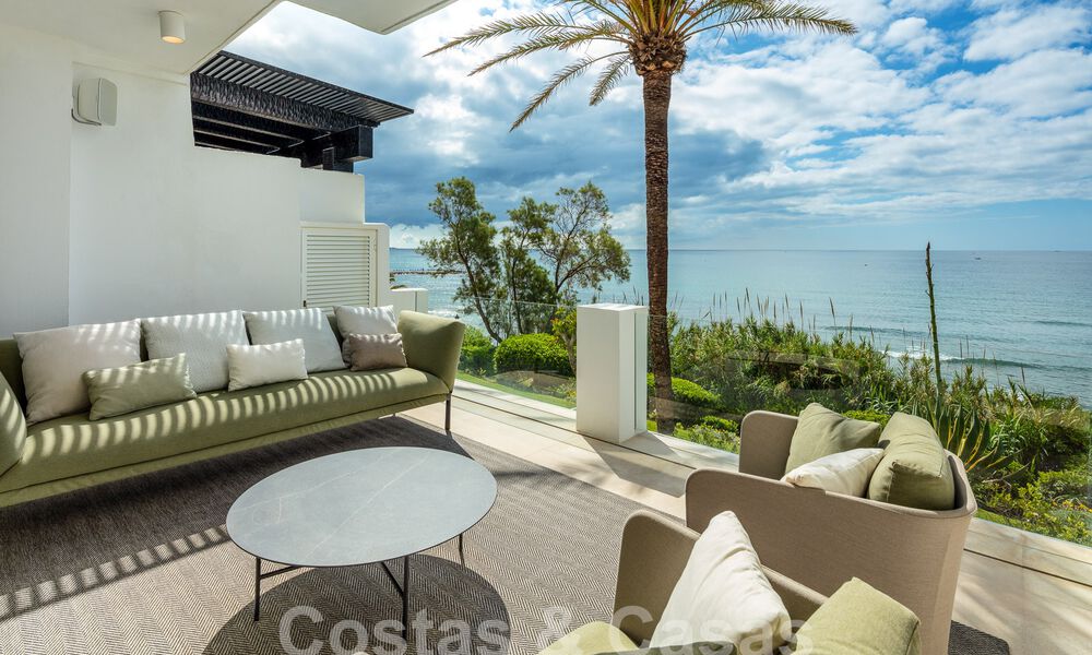 Penthouse supérieur de front de mer à vendre avec vue frontale sur la mer à Puente Romano sur le Golden Mile de Marbella 52912