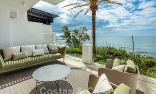 Penthouse supérieur de front de mer à vendre avec vue frontale sur la mer à Puente Romano sur le Golden Mile de Marbella 52912 