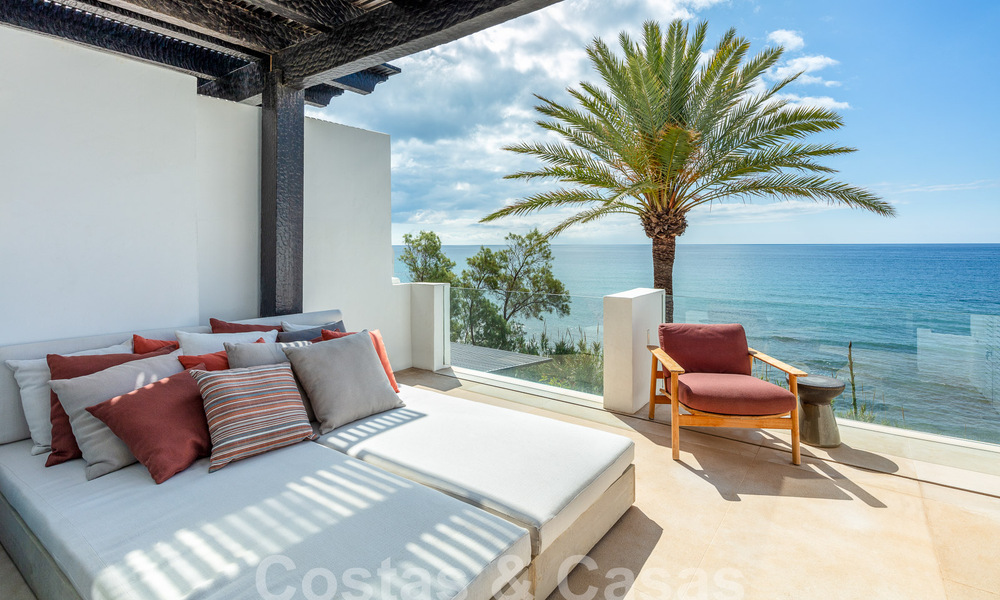 Penthouse supérieur de front de mer à vendre avec vue frontale sur la mer à Puente Romano sur le Golden Mile de Marbella 52916