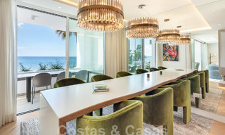 Penthouse supérieur de front de mer à vendre avec vue frontale sur la mer à Puente Romano sur le Golden Mile de Marbella 52930 