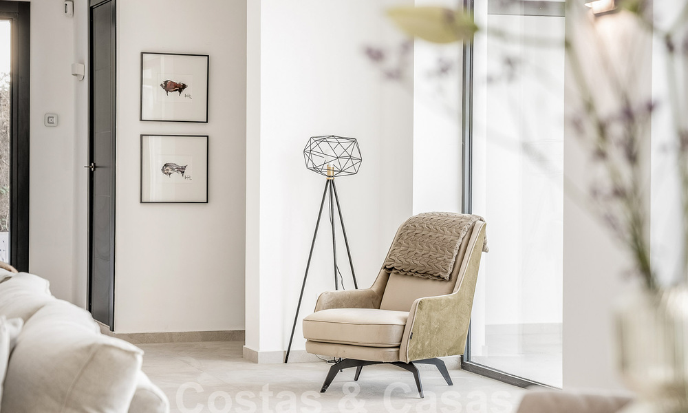 Villa méditerranéenne de luxe à vendre avec une touche de modernisme à Benahavis - Marbella 53113