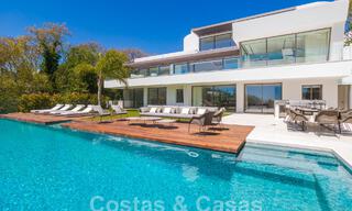 Villa de luxe neuve et moderne de 6 chambres à coucher, prête à être emménagée, avec vue sur la mer, à La Quinta, Marbella - Benahavis 54313 