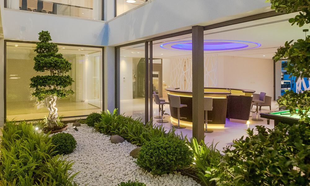 Villa de luxe neuve et moderne de 6 chambres à coucher, prête à être emménagée, avec vue sur la mer, à La Quinta, Marbella - Benahavis 54334