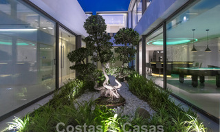 Villa de luxe neuve et moderne de 6 chambres à coucher, prête à être emménagée, avec vue sur la mer, à La Quinta, Marbella - Benahavis 54339 