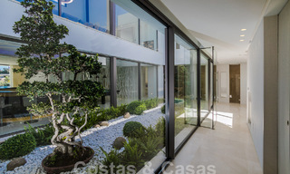 Villa de luxe neuve et moderne de 6 chambres à coucher, prête à être emménagée, avec vue sur la mer, à La Quinta, Marbella - Benahavis 54340 