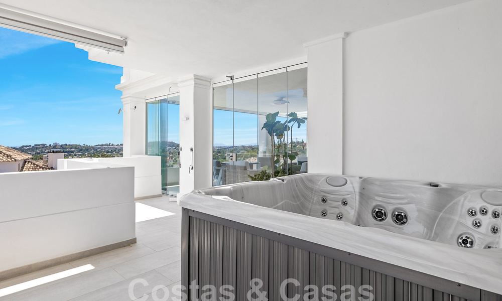 Appartement luxueux et extrêmement spacieux à vendre dans un complexe chic à Nueva Andalucia, Marbella 54542