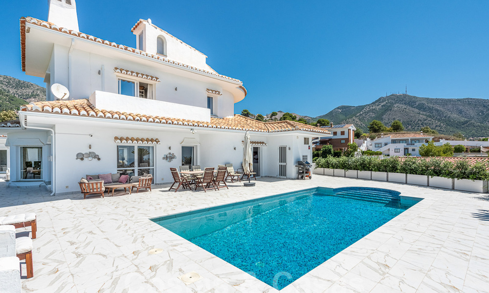 Villa de luxe espagnole à vendre avec vue sur la mer dans les collines de Mijas, Costa del Sol 54680