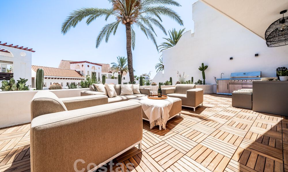 Luxueux appartement rénové avec 4 chambres à vendre dans la prestigieuse Nueva Andalucia, Marbella 54695