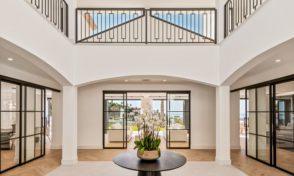 Prestigieuse villa espagnole de luxe à vendre avec une vue magnifique sur les collines de La Quinta, Benahavis - Marbella 54703