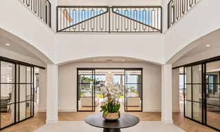 Prestigieuse villa espagnole de luxe à vendre avec une vue magnifique sur les collines de La Quinta, Benahavis - Marbella 54703 